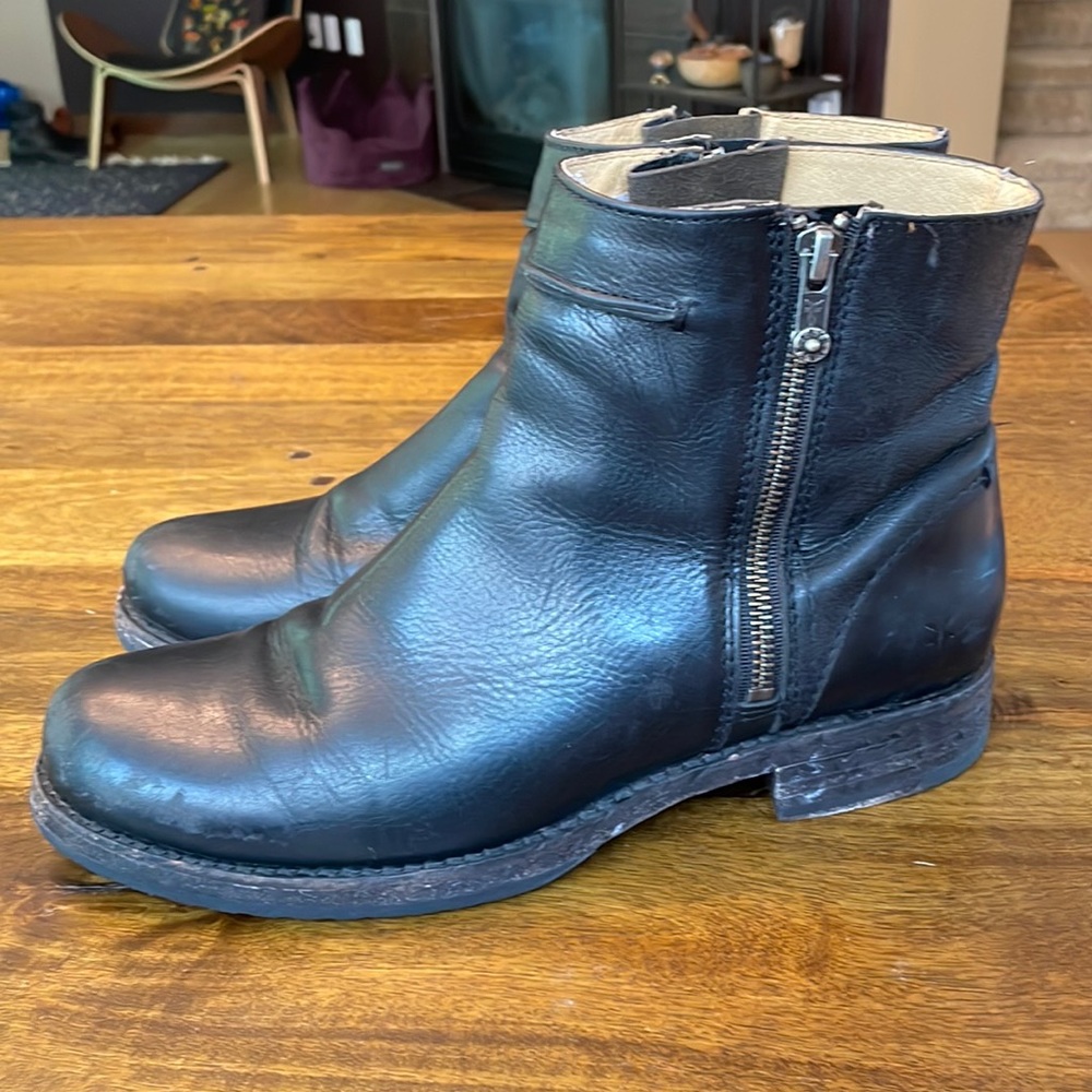 Frye black ankle boots with interior and exterior zippers stacked wood heels 9.5
